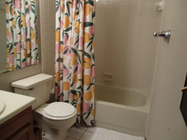 Building Photo - 1008 Pineview Blvd