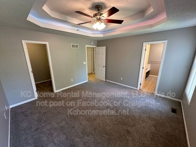 Building Photo - 3304 NW 84th Terrace