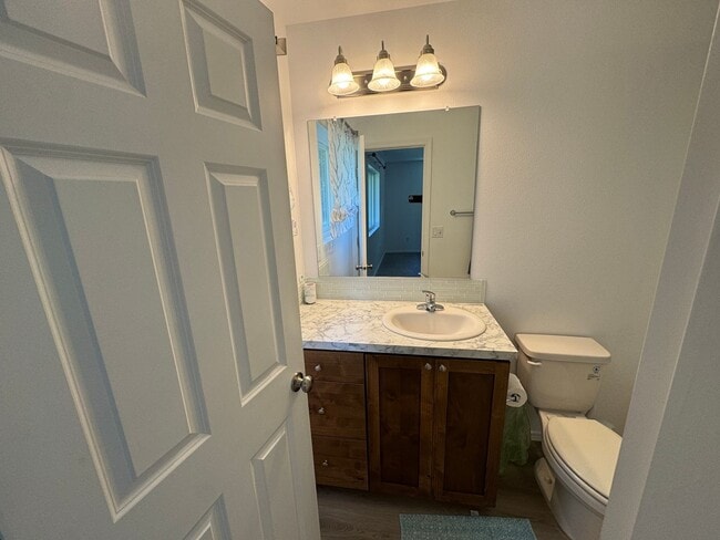 Building Photo - ***Coming Soon - 3 Bedroom Home in Otter Rock***