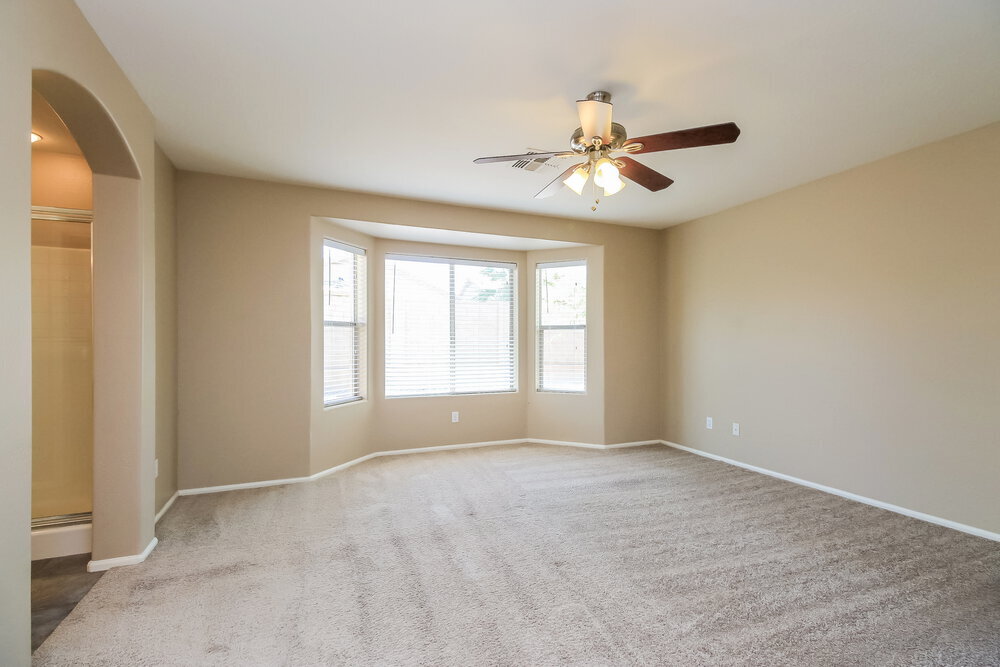 Building Photo - 2175 W Goldmine Mountain Dr