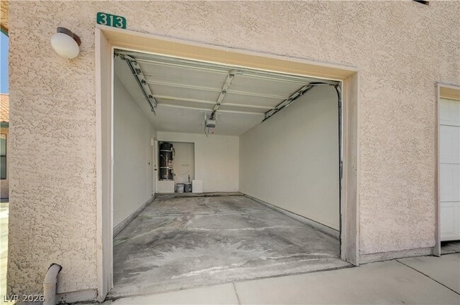 Building Photo - 313 Crosswind Way