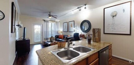 Building Photo - 1 bedroom in Houston TX 77063