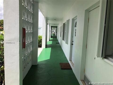 Building Photo - 1321 NW 43rd Ave