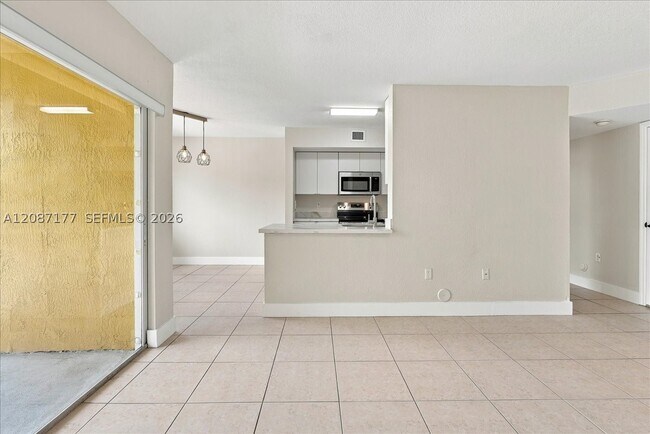 Building Photo - 21000 SW 87th Ave