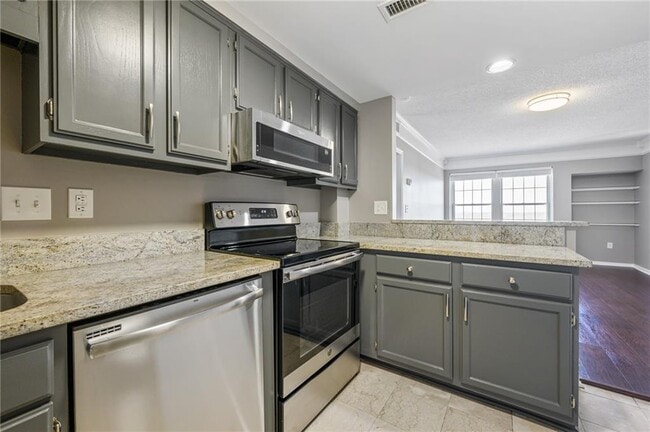 Building Photo - 199 14th St NE