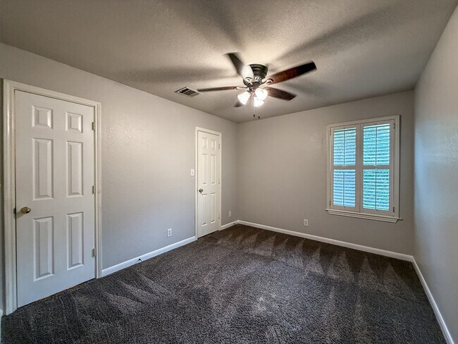 Building Photo - 1777 Jacobs Ct