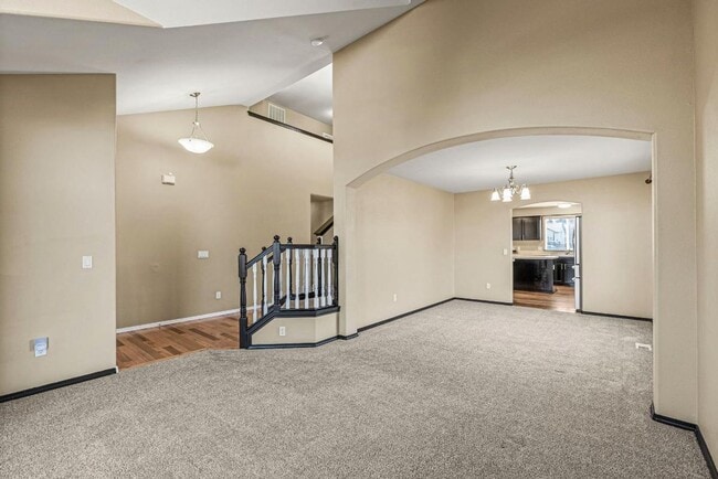 Building Photo - Spacious Corner Lot Home Near JBLM | 4 Bed...
