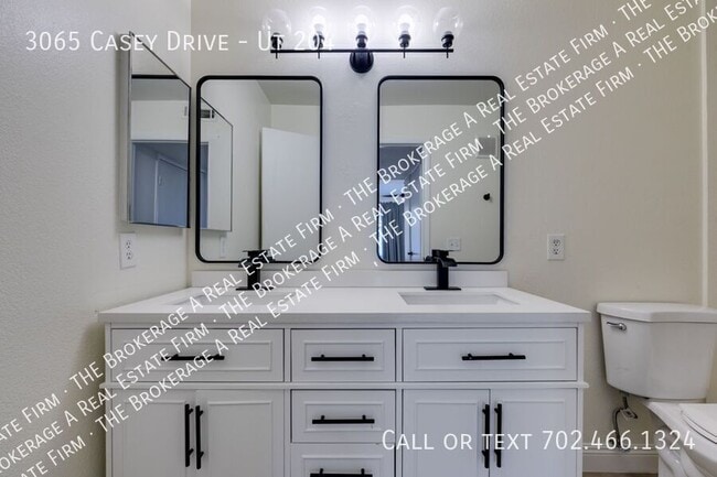 Building Photo - 3065 Casey Dr