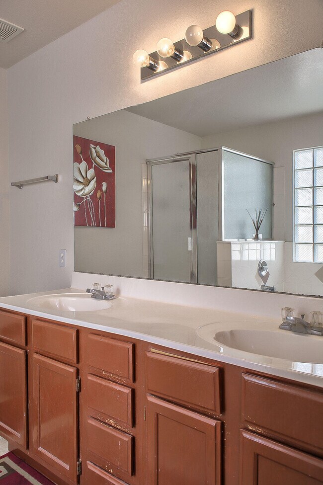 Building Photo - 401 Santorini Ct