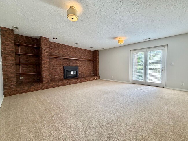 Building Photo - 3230 N 2400 E