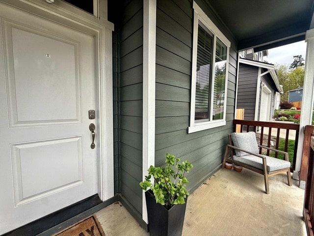 Building Photo - 2063 SE Hopi Way