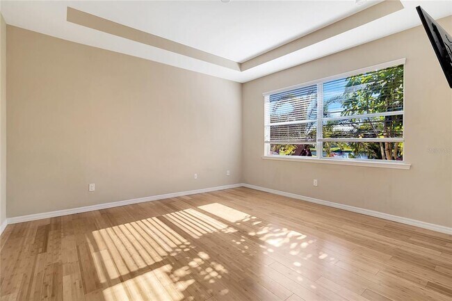Building Photo - 6289 Falcon Lair Dr