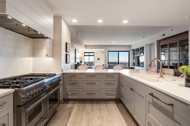 Building Photo - The Artesian