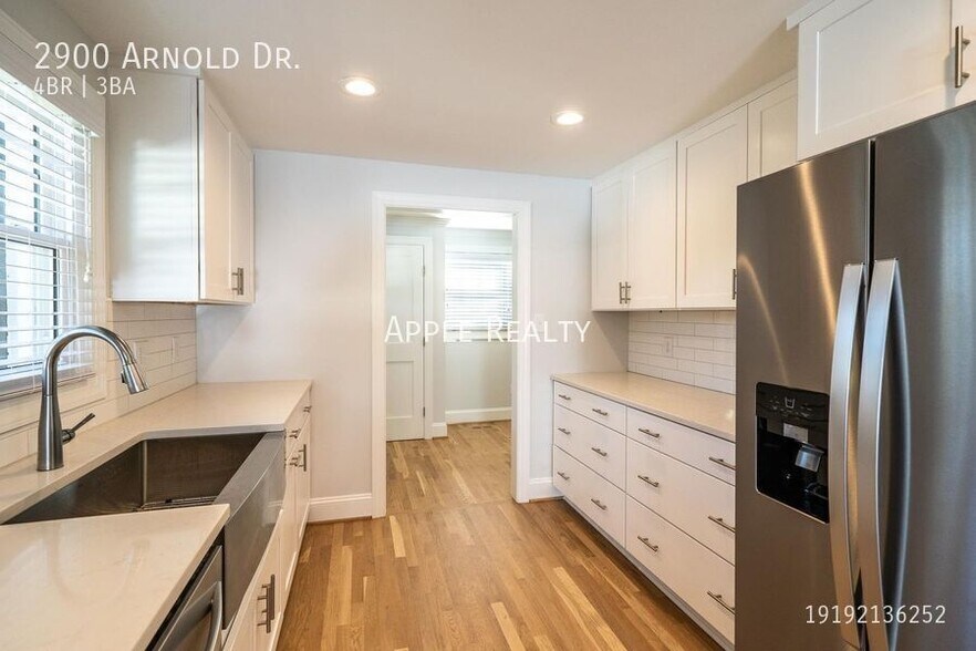 Building Photo - 2900 Arnold Rd