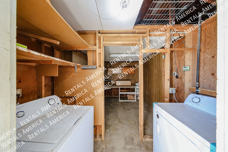 Building Photo - 14029 N 38th Pl