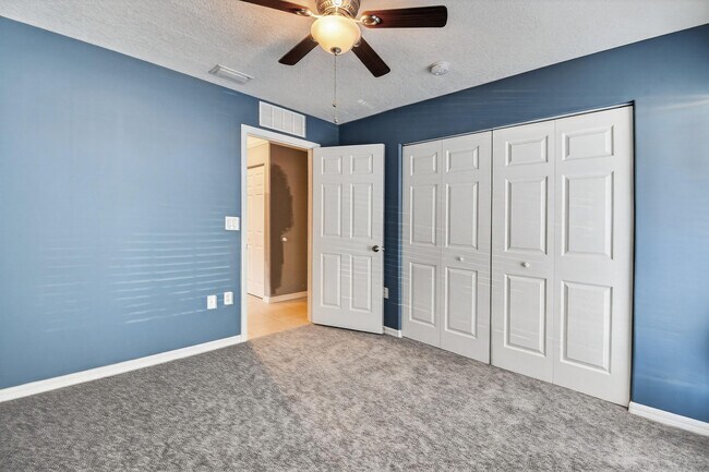 Building Photo - 475 SW Talquin Ln