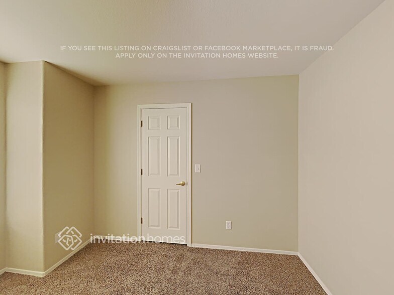 Building Photo - 4512 Crimson Leaf Dr