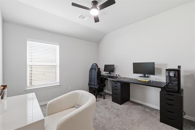 Building Photo - 6204 Thunderwing Dr