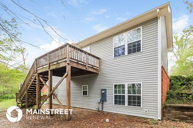 Building Photo - 1112 Delham Rd