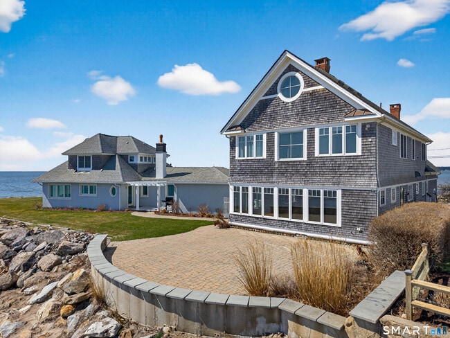 Building Photo - 4 Point Rd