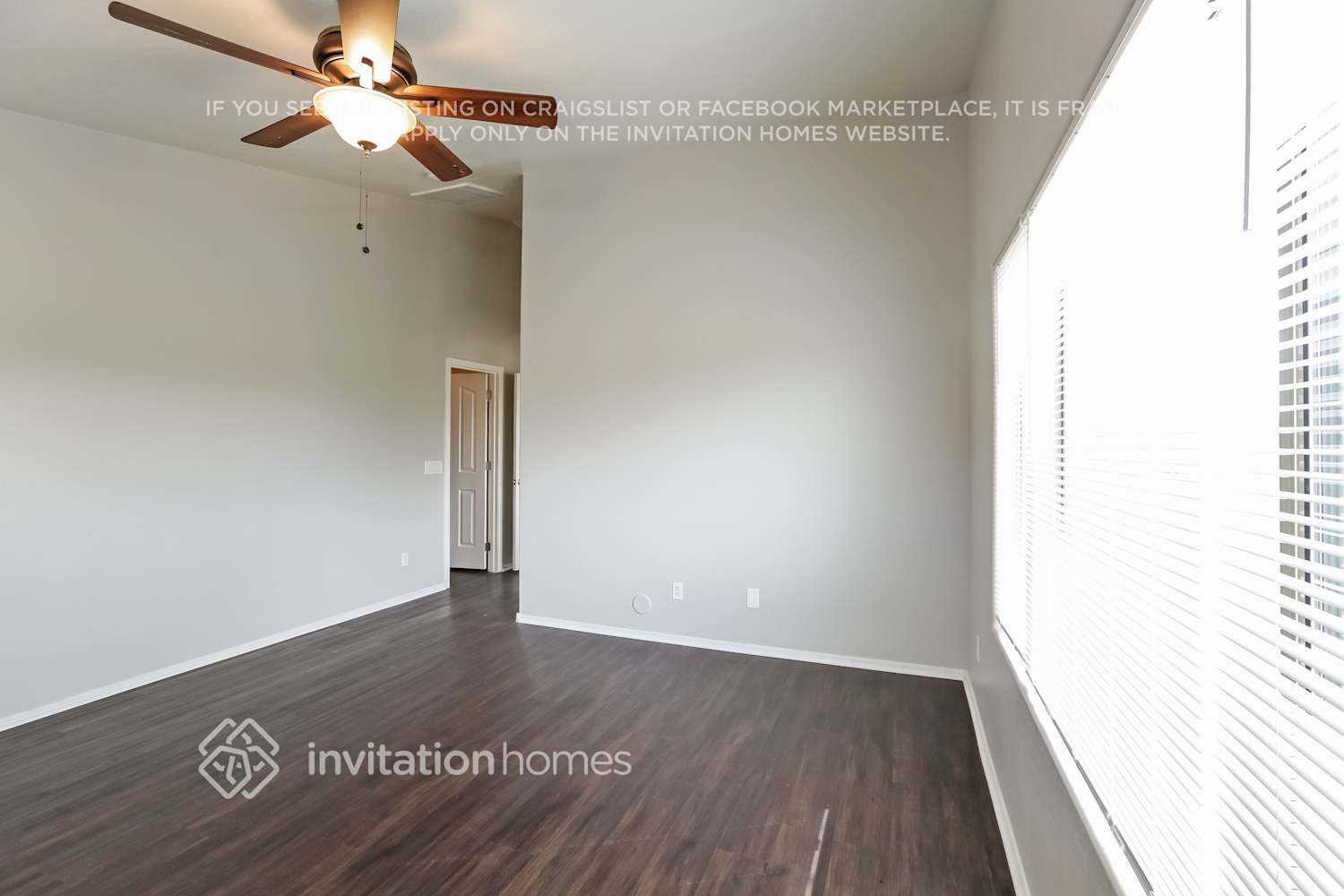 Building Photo - 22193 E Calle de Flores