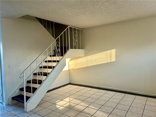Building Photo - 3146 Blackford Ct