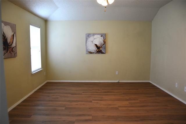 Building Photo - 9809 Carter Dr