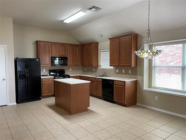 Building Photo - 2808 Appaloosa Ct