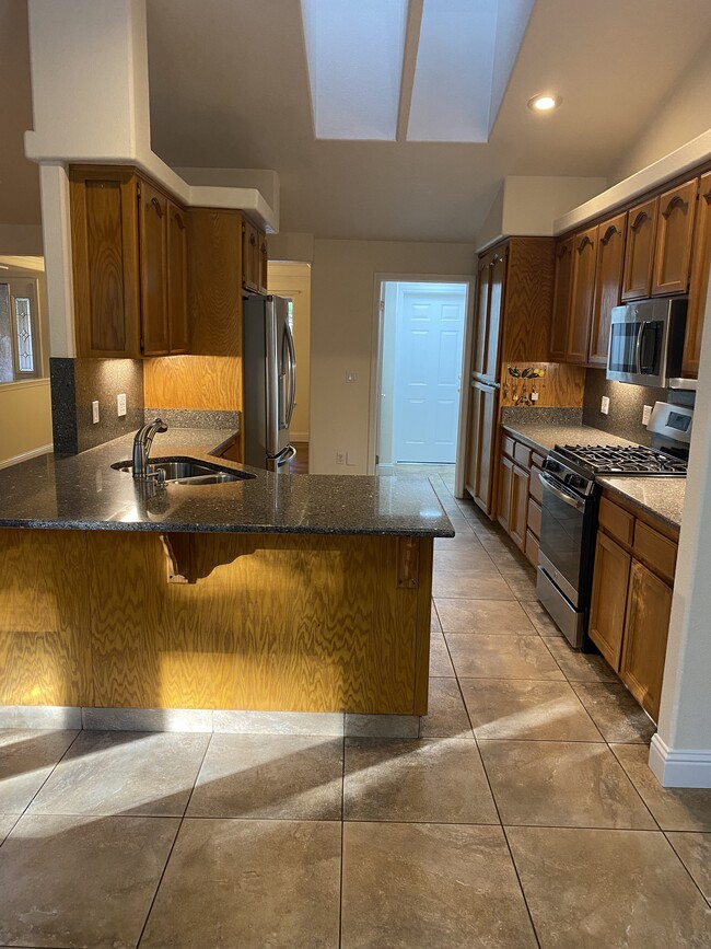 Kitchen - 11938 Torrey Pines Dr