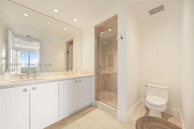 Building Photo - 10295 Collins Ave