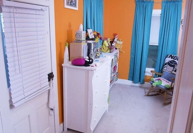 Building Photo - 3BR Home in Red Lion SD | Finished 3rd Floor, Garage, Balcony & Large Yard!