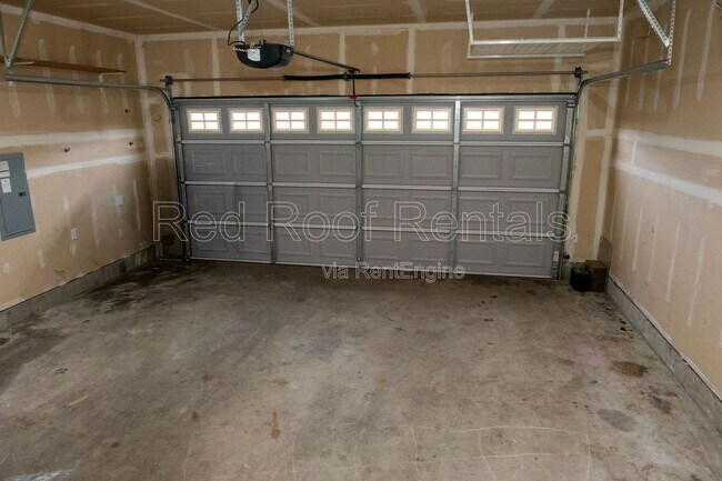 Building Photo - 20121 96th Ave E