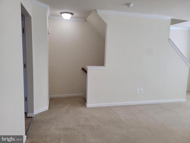 Building Photo - 25117 Sweet Myrtle Square