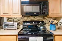 Building Photo - 3518 E Richmond Rd