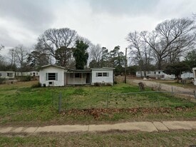 Building Photo - 1128 Cherryvale Dr