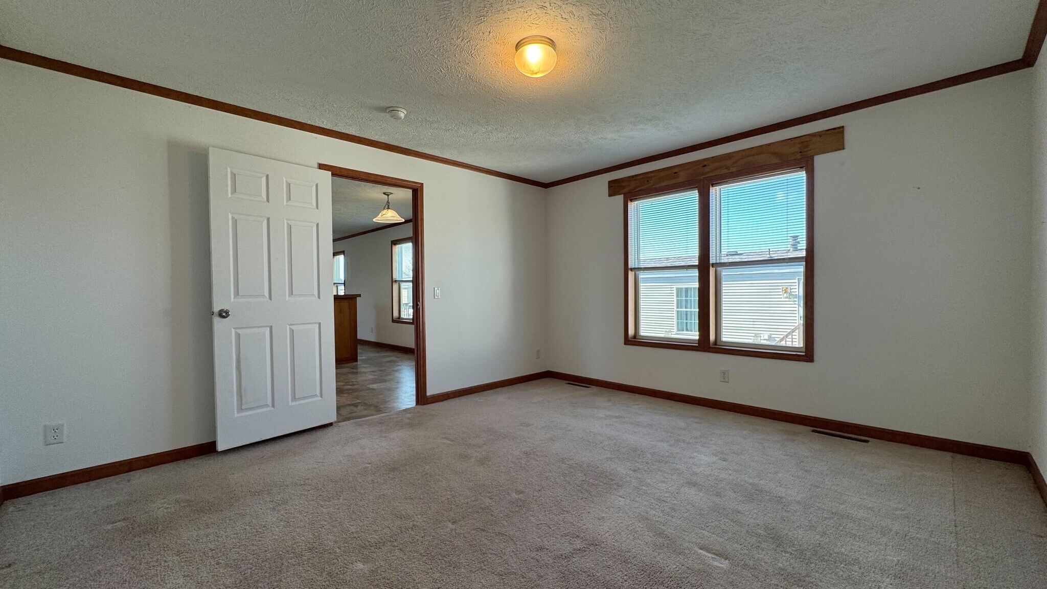 Building Photo - 2028 Mockingbird Pl NW