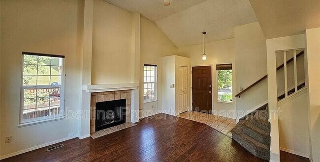 Building Photo - 7045 Sproul Ln