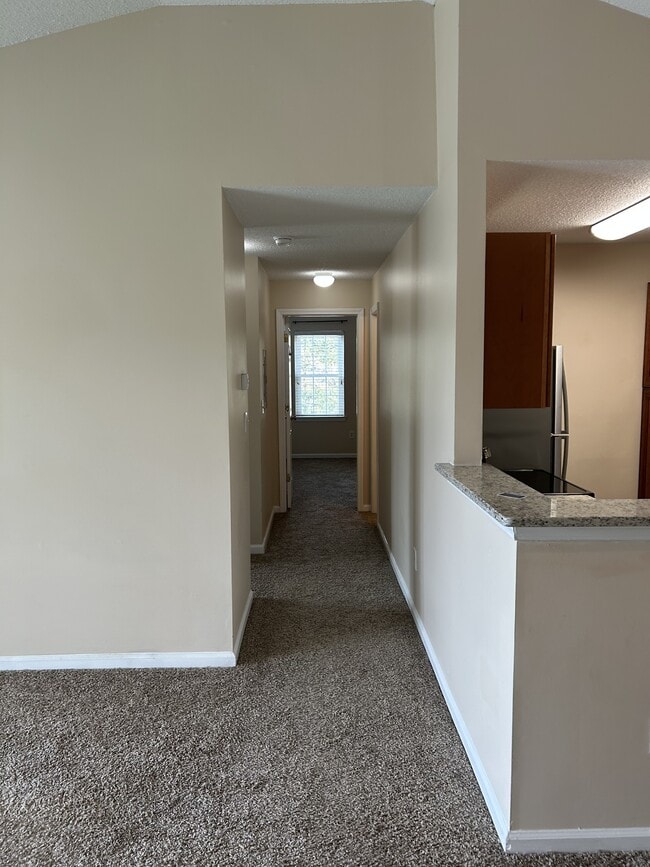 Building Photo - 3792 Hitchcock Way