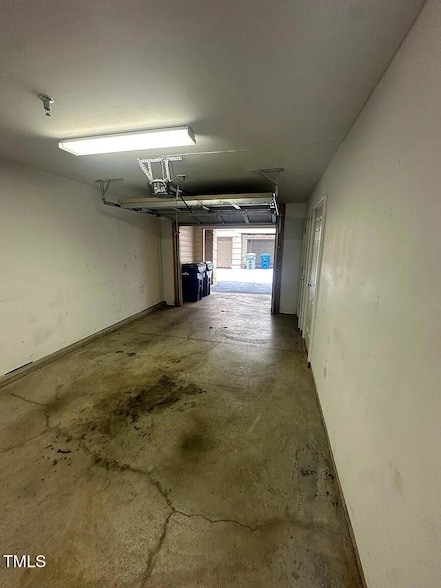 Building Photo - 1220 Twin Branches Way