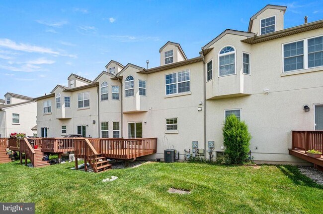 Building Photo - 713 Whitetail Cir