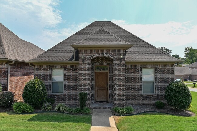 Building Photo - 2823 Covenant Cv