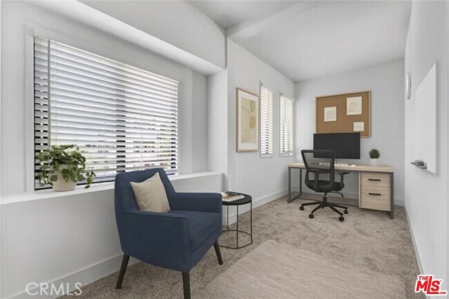 Building Photo - 2627 San Marino St