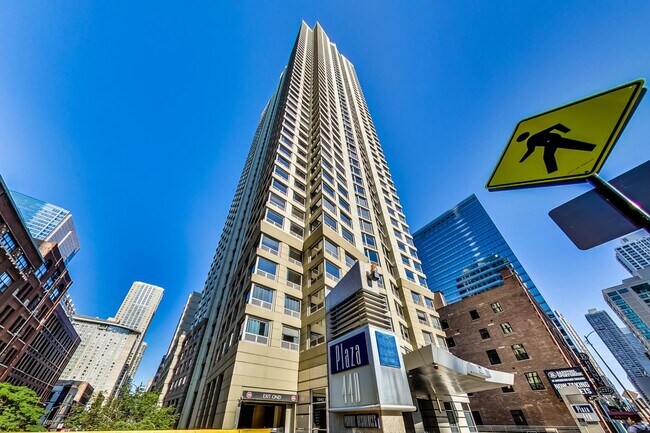 Primary Photo - 440 N Wabash Ave