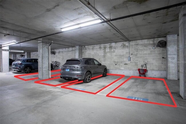 Building Photo - 450 Knights Run Ave