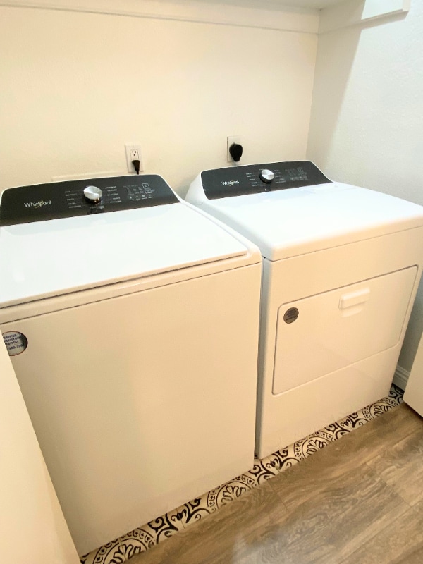 Building Photo - 1778 W 28th St