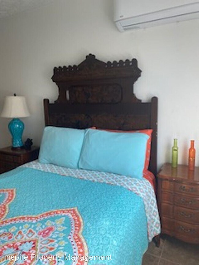 Building Photo - 2 br, 1 bath House - 62812 Lind Lane