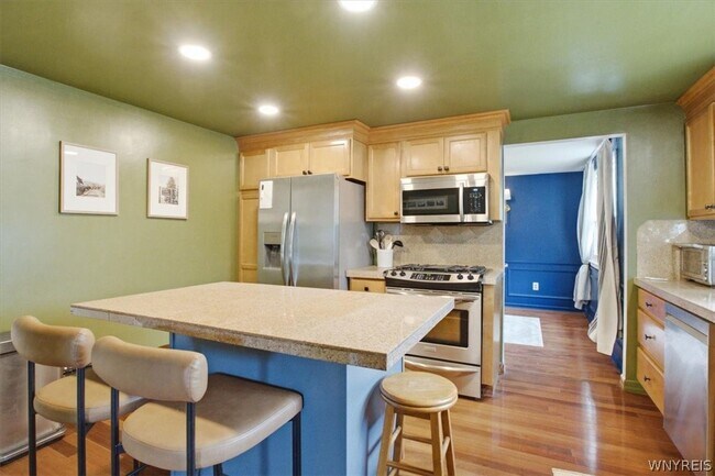 Building Photo - 15 Telfair Dr