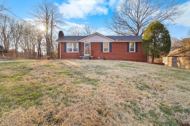 Building Photo - 1802 Warren Dr