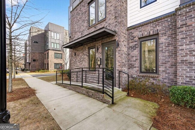 Building Photo - 377 Grant Cir SE