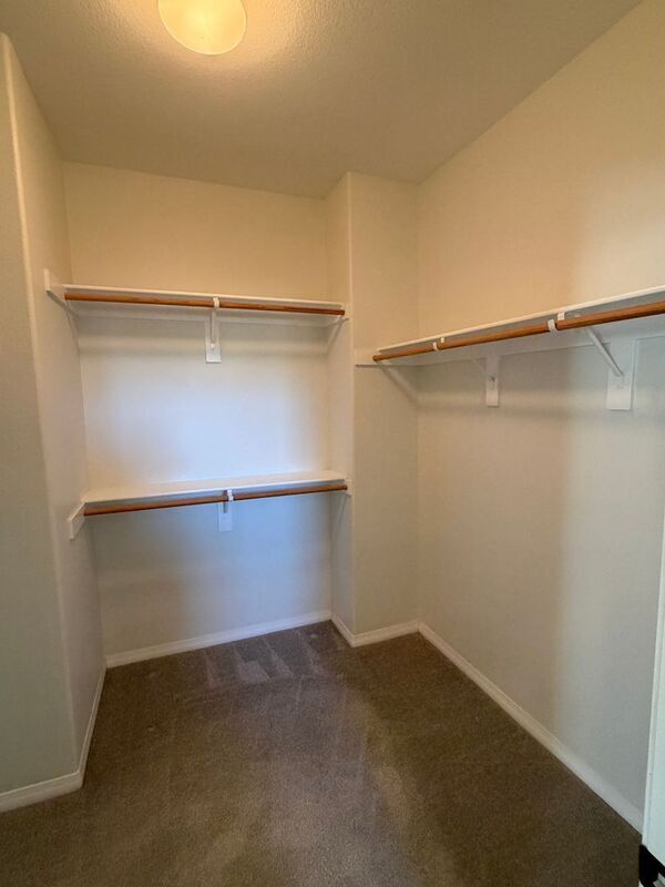 Building Photo - 46172 Pinon Pine Way